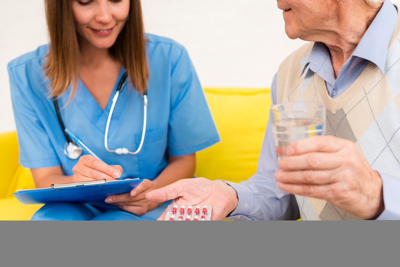 medium-shot-old-man-holding-his-pills